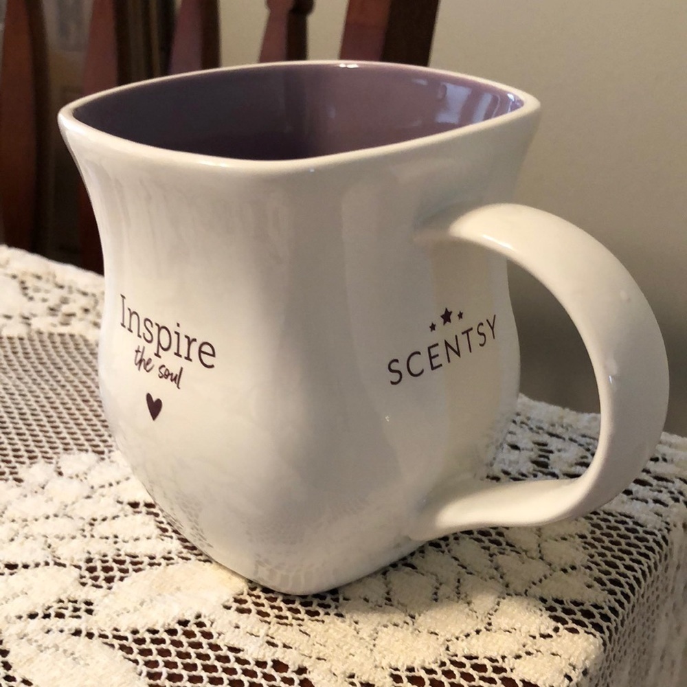 3/$25 Scentsy Square Mug “Warm the Heart, Enliven the Senses, Inspire the Soul”